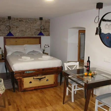With A Parking Space Sreser, Peljesac - 20372 Apartmán